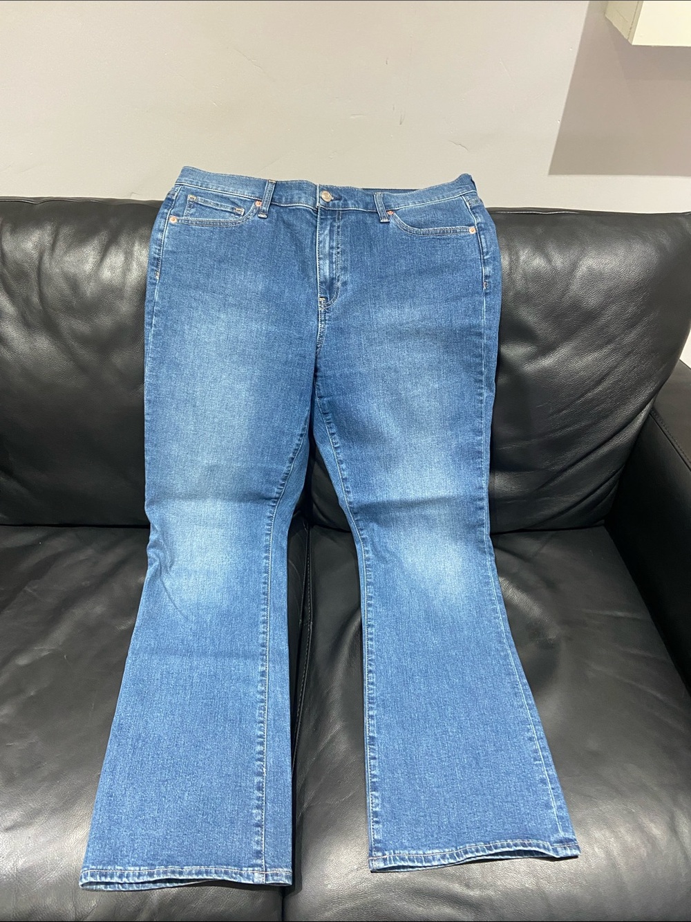 GAP Baby Boot Mid Rise Jeans - Size 33/16 regular